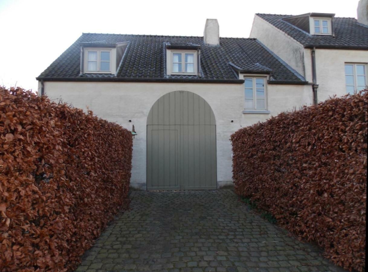 Beerse De Weide Poort Bed & Breakfast エクステリア 写真